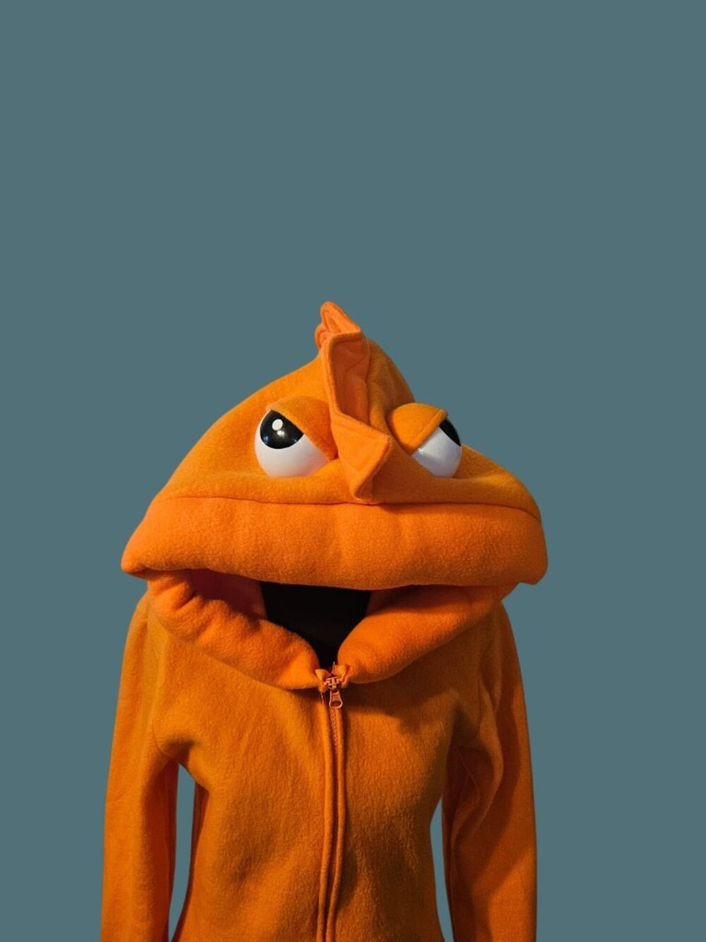 Spirit Halloween Cozy Dress Goldfish Costume Adult Large 12-14 - Picture 4 of 7